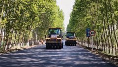 龙建路桥四公司S311公路火了路边经济暖了群众的心